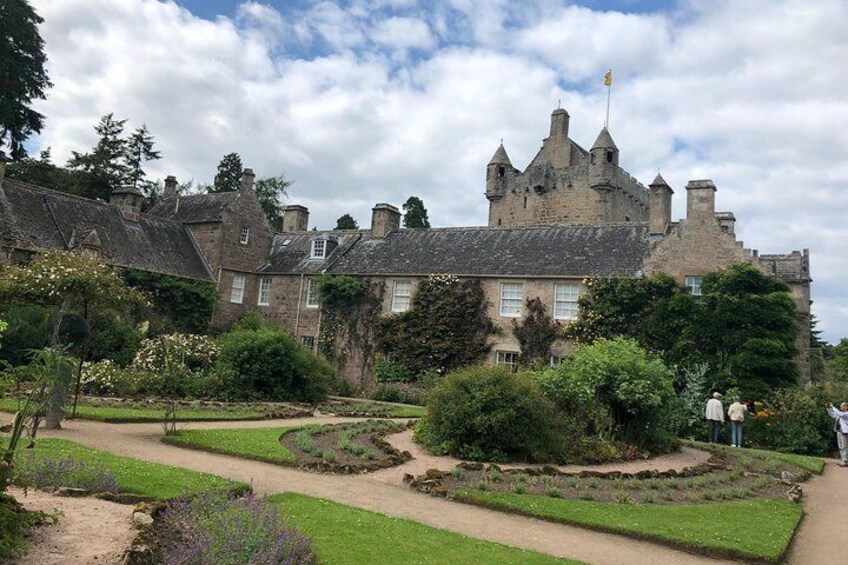 Cawdor Castle And Gardens