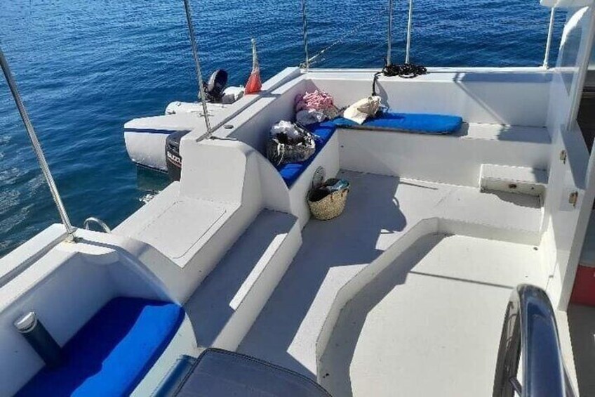 Catamaran private charter