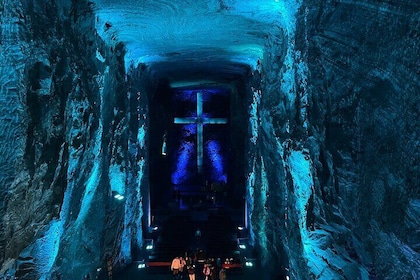 NEW & CHEAPEST Visit 5 Top Sights in Zipaquira & Guatavita PICKUP