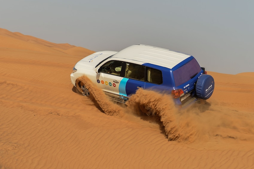 Foto 1 van 6. Private Dubai Morning Desert Safari