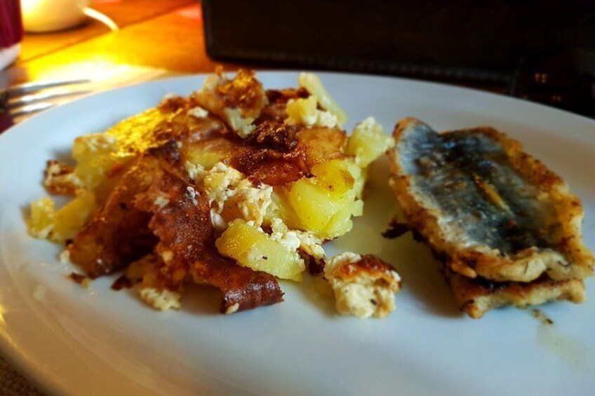 Estonian food, drinks and history tour
