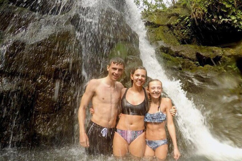 Road to Hana Tour
