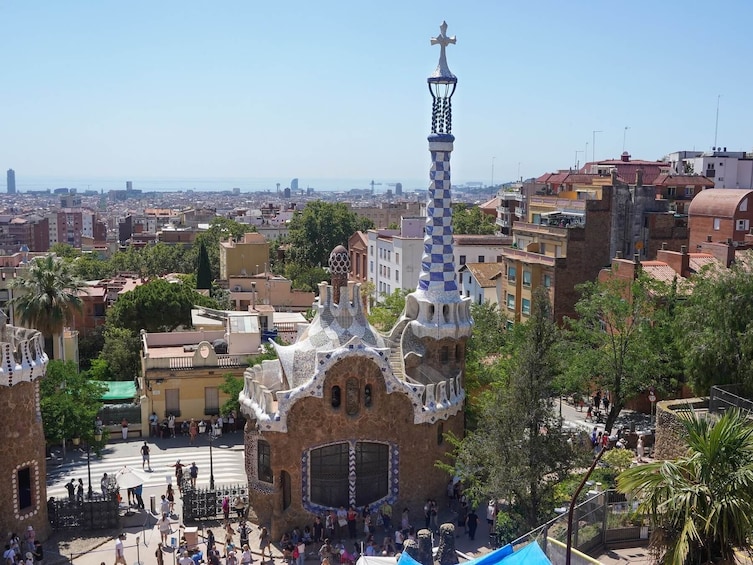 Skip-the-Line Park Güell Tickets and Guided Tour