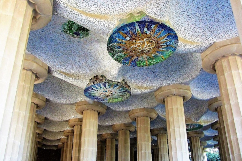 Skip-the-Line Park Güell Tickets and Guided Tour
