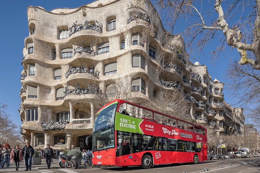 Barcelona City Tour Hop-On Hop-Off
