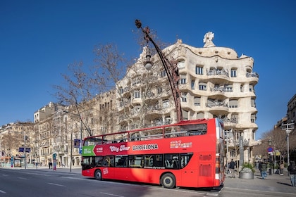 Stadsrondleiding door Barcelona met hop-on, hop-off