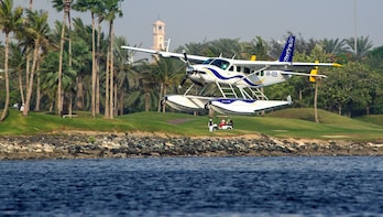Seaplane flight over Dubai - Seawings Signature