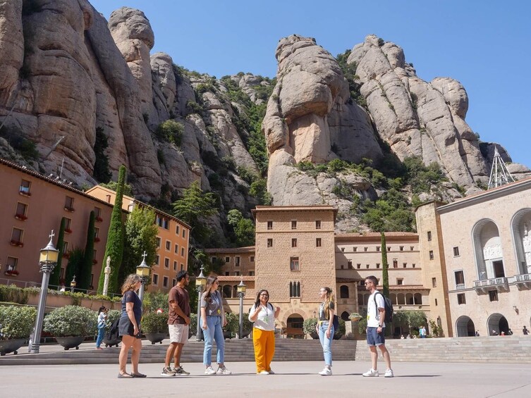 Montserrat Tour with Cog-Wheel Train & Black Madonna Priority Access