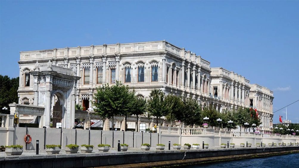 Day image of a building in Turkey