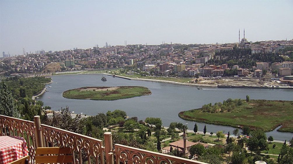 Lanscape view of Istanbul during the day