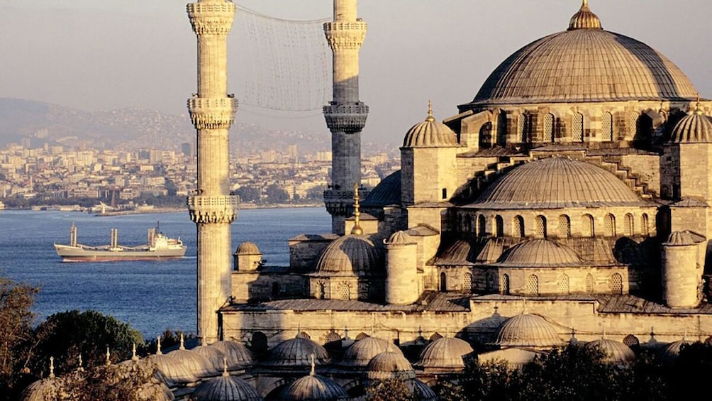 Hagia Sophia, Blue Mosque & Grand Bazaar Half-Day Tour