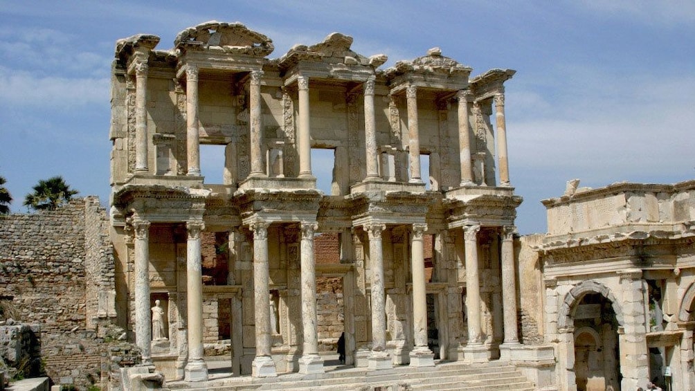 The library of Celsus an ancient Roman building in Selçuk