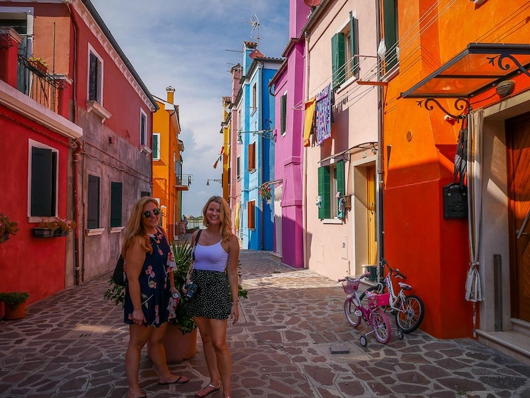 Murano & Burano Venetian Islands Tour by Private Boat