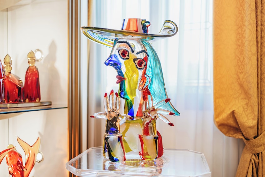 Murano & Burano Islands Guided Small-Group Tour by Private Boat
