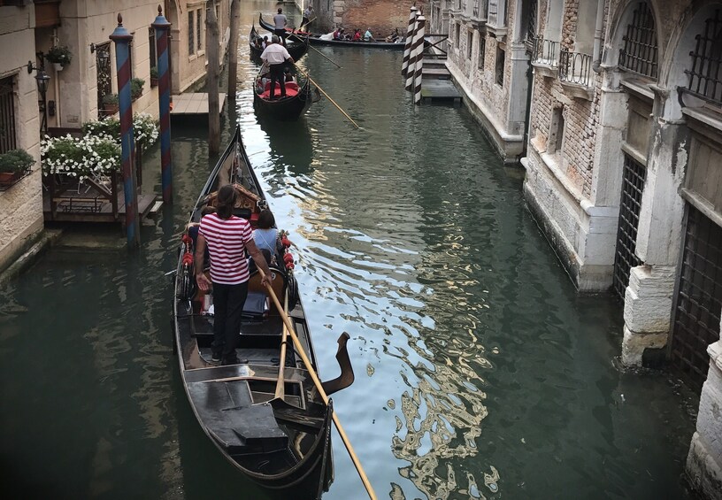 Gondola serenade on Canal Grande with romantic dinner