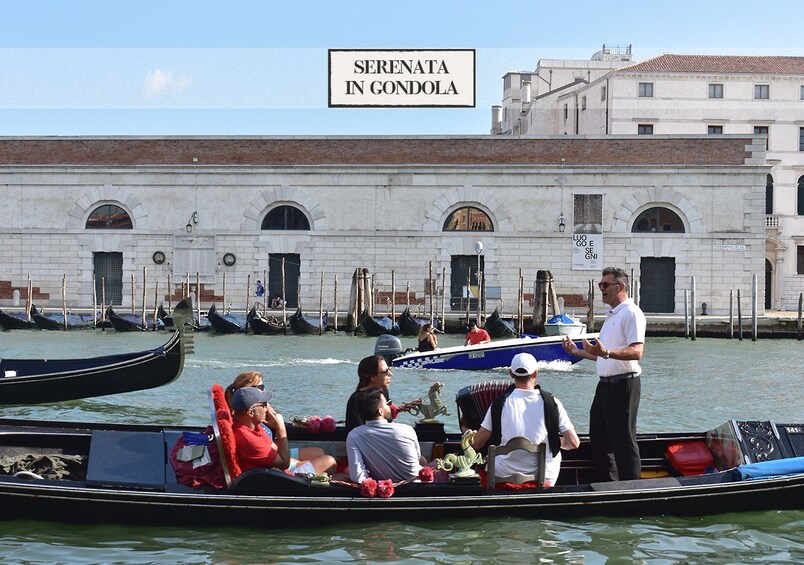 Gondola serenade on Canal Grande with romantic dinner