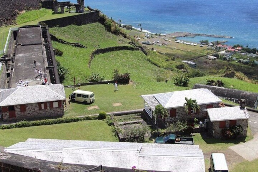St Kitts Sightseeing Tour to Brimstone Hill Fortress with Beach Visit