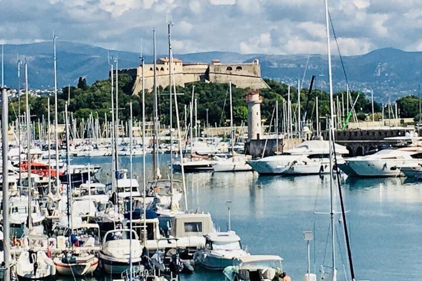 Private Tour Antibes & Saint Paul de Vence from Cannes