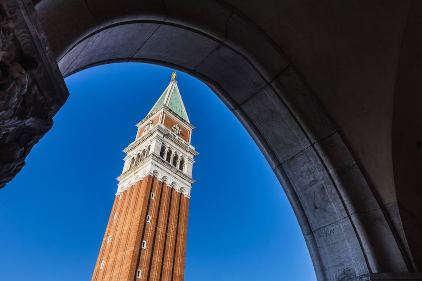 Walking tour of Piazza San Marco & historical city center