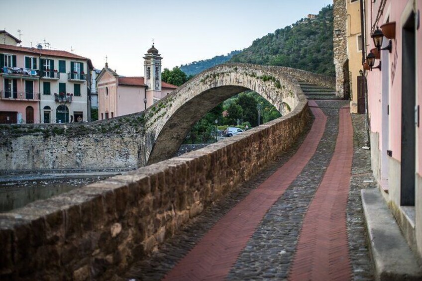 Italian Riviera and French Coastal Gems: A Private Tour from Nice