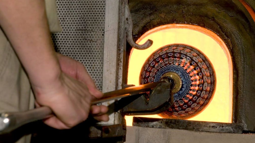 Technique demonstration on Glassblowing Showroom and Foundry tour in Venice Italy