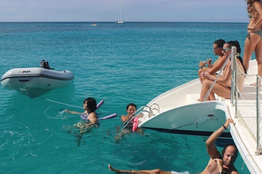 Tropical Catamaran Snorkeling & Sailing