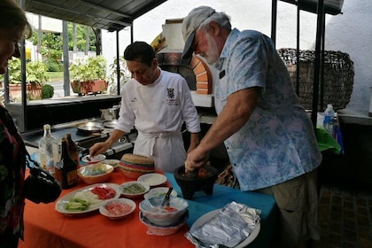 .6 Hr Hands ON - Mexican Cooking Class Experience - Municipal Market & Lunc...
