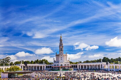 Fátima, Batalha, Nazaré & Óbidos kokopäiväretki