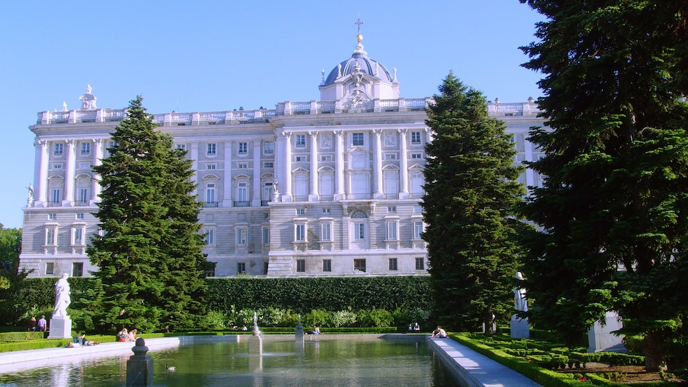 Frotn of the Royal Palace of Madrid
