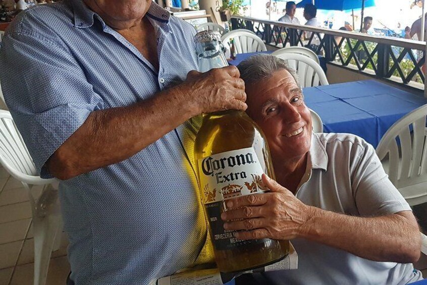 Only drinks or lunch (not included) at the beach restaurant