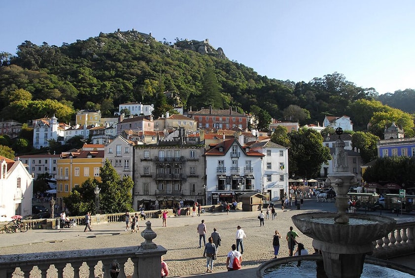 Sintra, Cascais & Estoril Small-Group Full-Day Tour