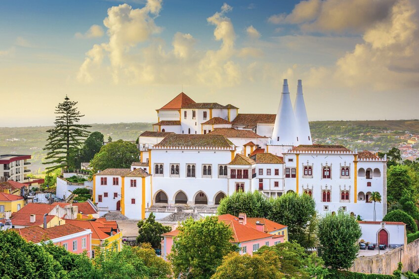 Sintra, Cascais & Estoril Small-Group Full-Day Tour