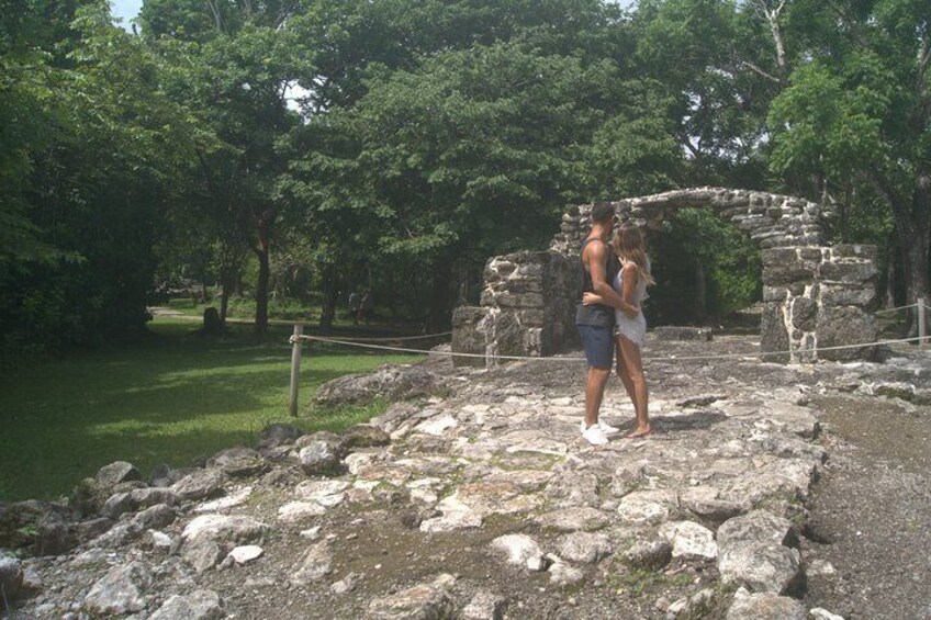 Off-Road Mayan Adventure in Cozumel with Snorkeling and Lunch