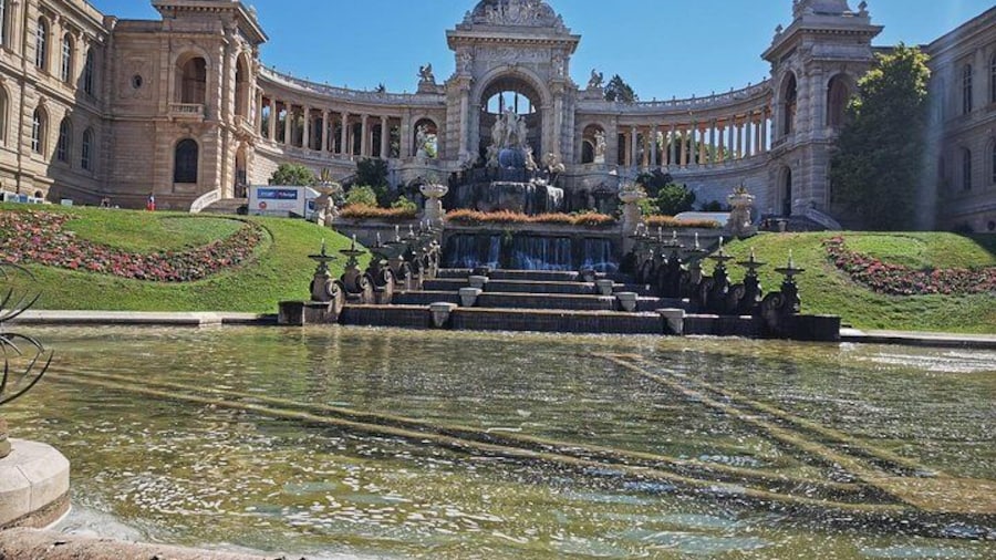 Palais Longchamp