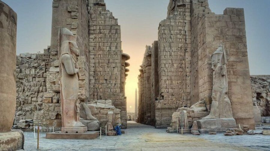 trip to karnak temple in Luxor