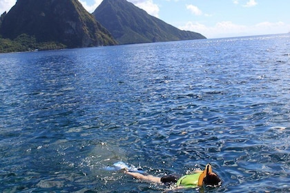 St Lucia Snorkeling Tour with Lunch