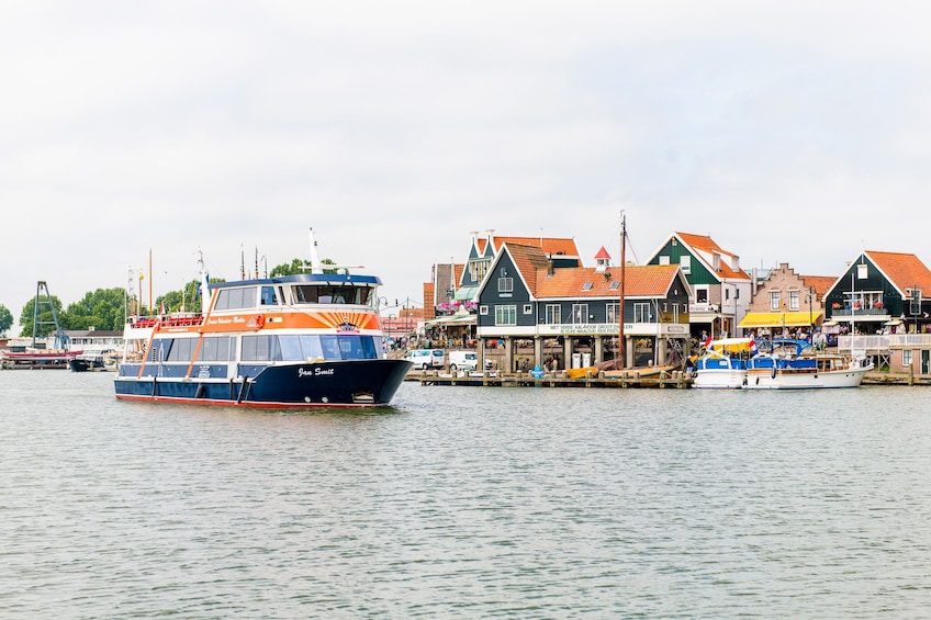 Dutch Countryside Tour with Windmills, Volendam & Marken