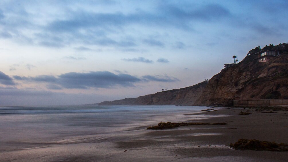 Shore line on the La Jolla beach in San Diego 