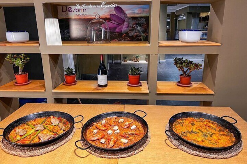 Paella Cooking Class with Valencia Central Market Tour