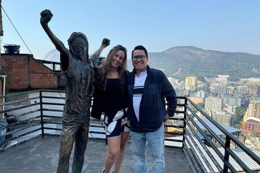 Michael Jackson's statue