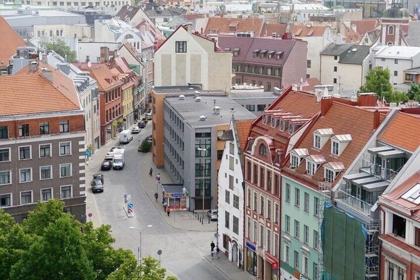 Riga-Latvia by Yourself with English Chauffeur - Business Car