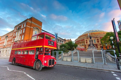 Rundtur og elvecruise med gammeldags dobbeltdekkerbuss i London med live-ek...