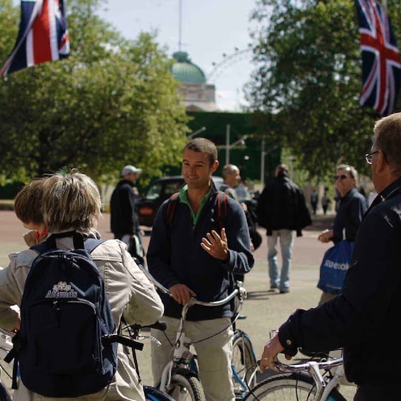 Apri foto 5 di 10. Grand London Bike Tour