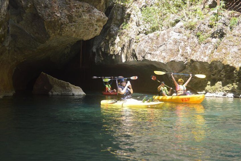 Cave Kayaking & Ziplines V.i.V.