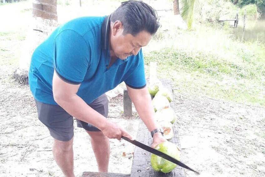 Cocunut vendor onsite