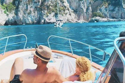 Capri by Boat private Comfortable tour