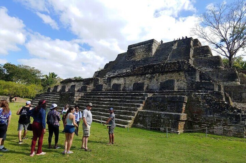 Altun Ha Mayan Temples and Cave Tubing Paradise With Lunch