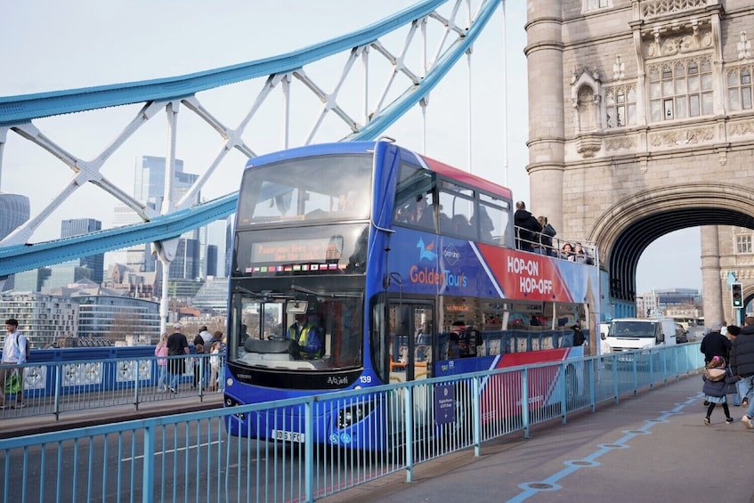 London Hop-On Hop-Off Bus Tour with River Cruise