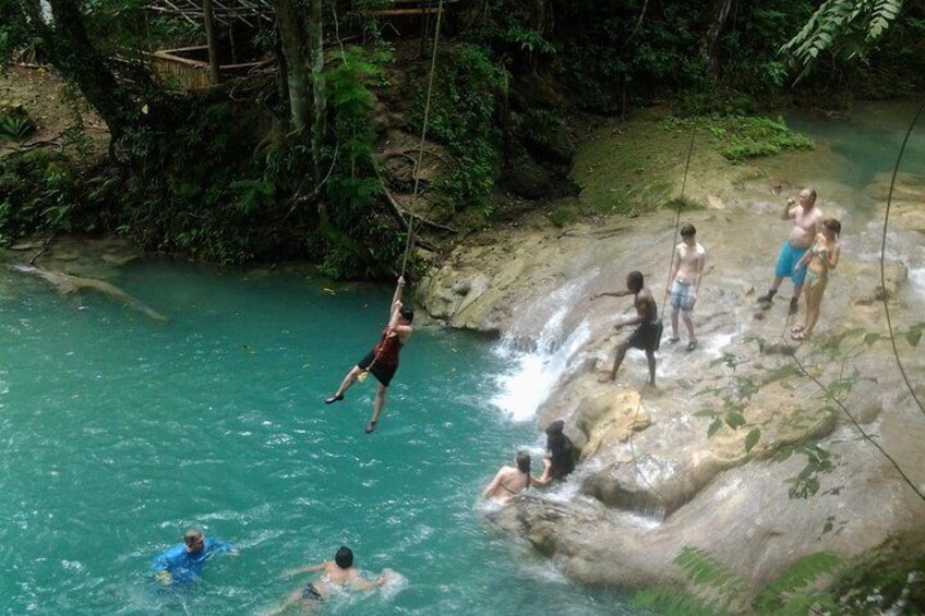 Tarzan Rope swing 