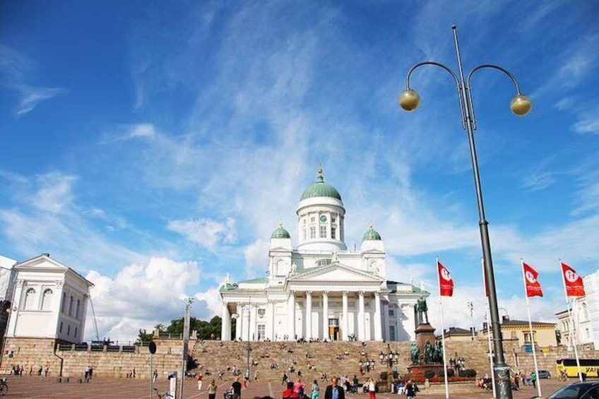 Shore Excursion- City sightseeing and Suomenlinna from Helsinki Harbors